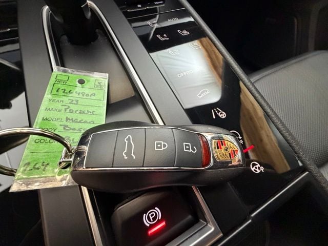 2023 Porsche Macan Base - Photo 29