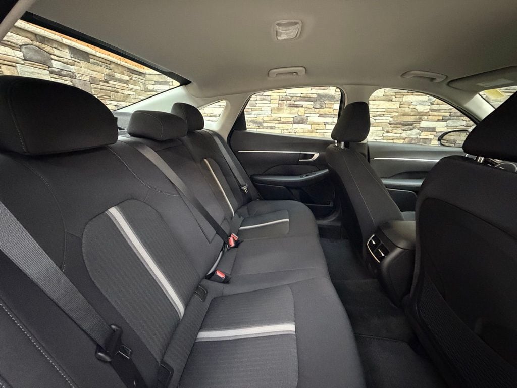 2025 Hyundai Sonata Hybrid SEL - Photo 29