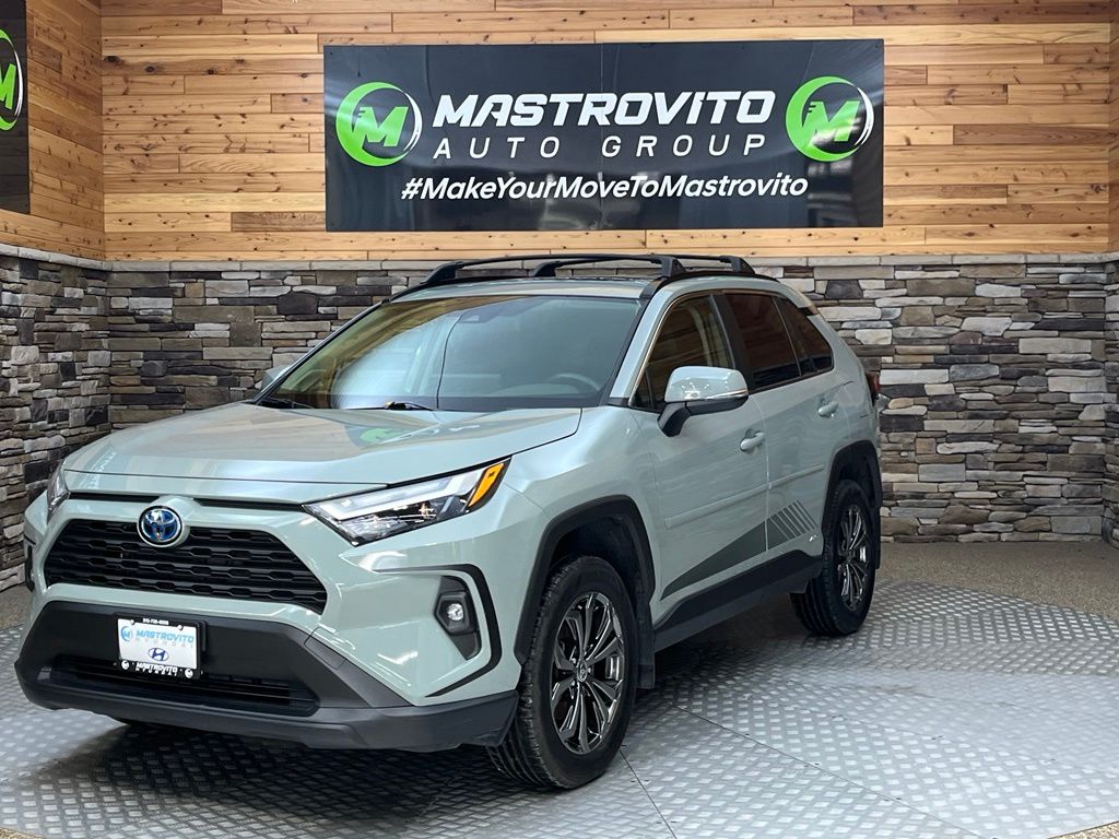 2023 Toyota RAV4 XLE Premium - Photo 10