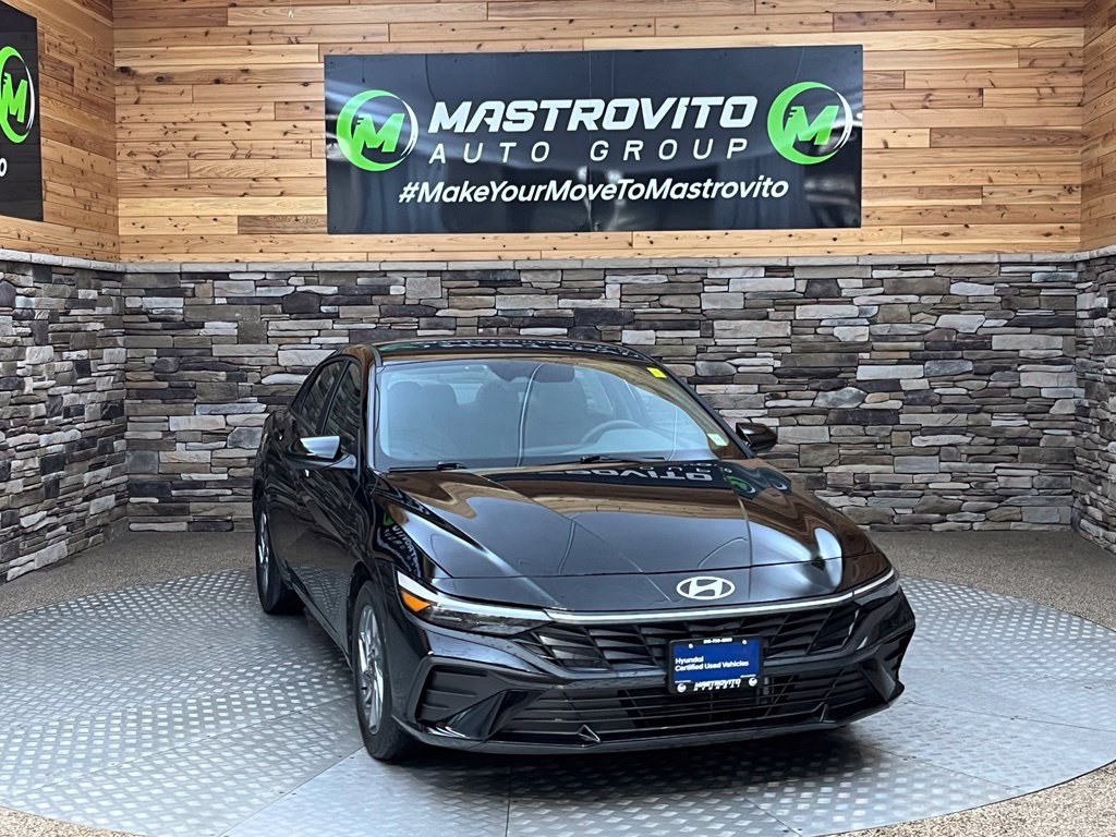 2025 Hyundai Elantra Blue - Photo 5