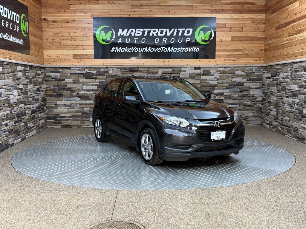 Used 2018 Honda HR-V LX with VIN 3CZRU6H30JG707376 for sale in New York Mills, NY