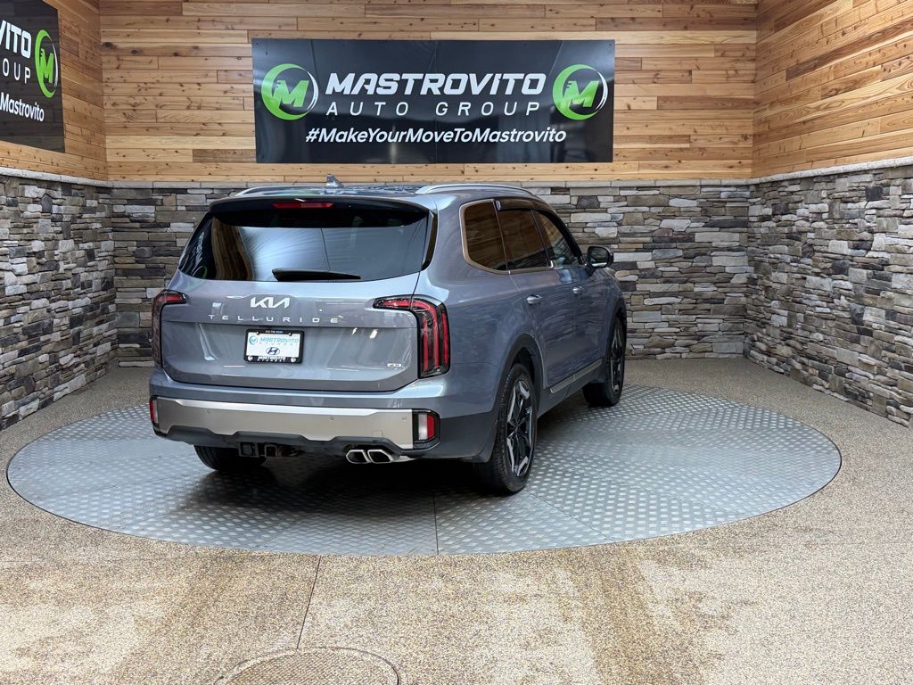 2025 Kia Telluride EX - Photo 9