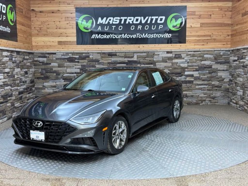 Used 2023 Hyundai Sonata SEL Sedan