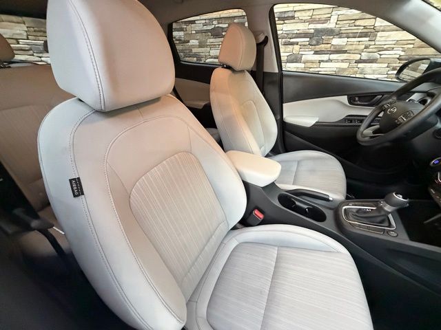 2023 Hyundai Kona SEL - Photo 15