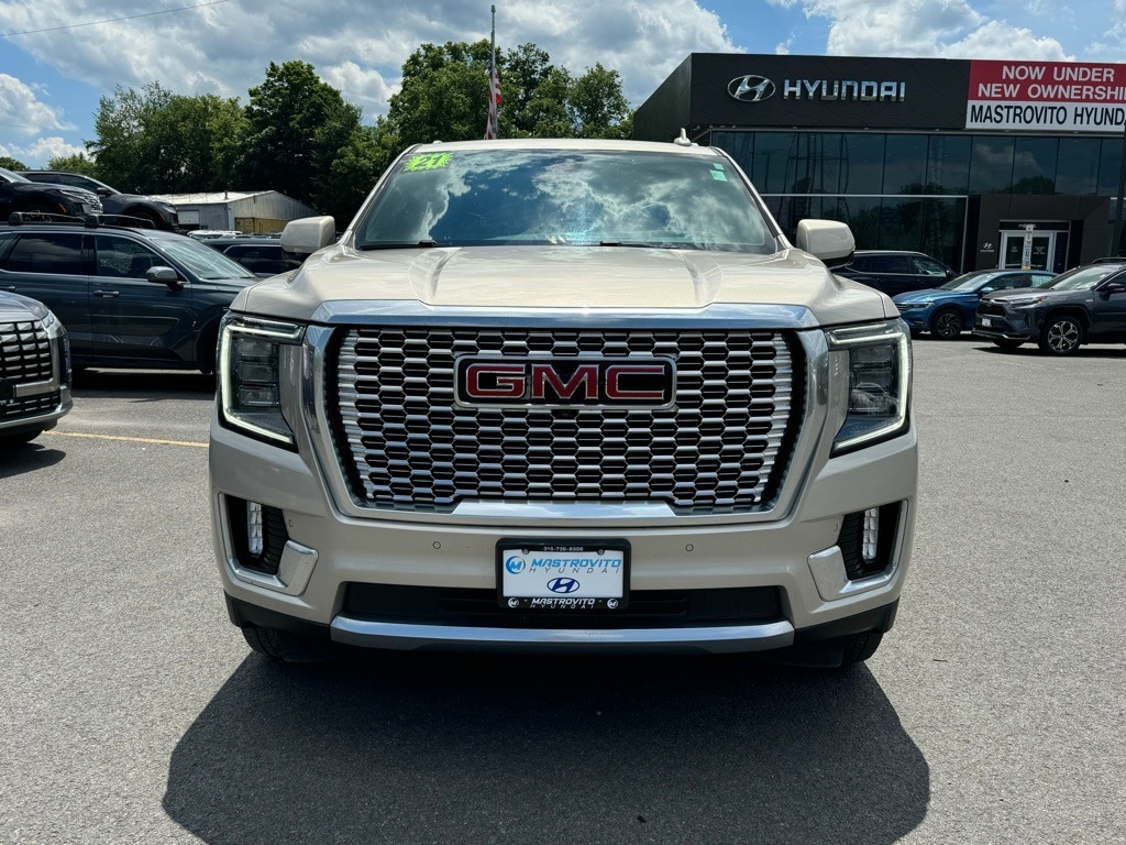 Used 2021 GMC Yukon Denali with VIN 1GKS2DKL8MR323364 for sale in New York Mills, NY