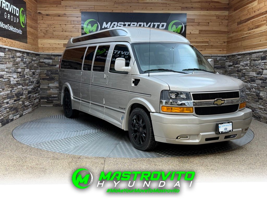 2022 Chevrolet Express 2500 Extended Work Van HD's photo
