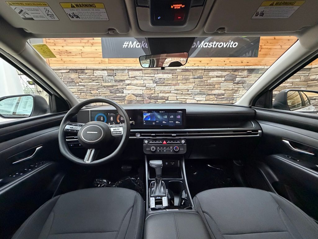 2026 Hyundai Tucson SE - Photo 16