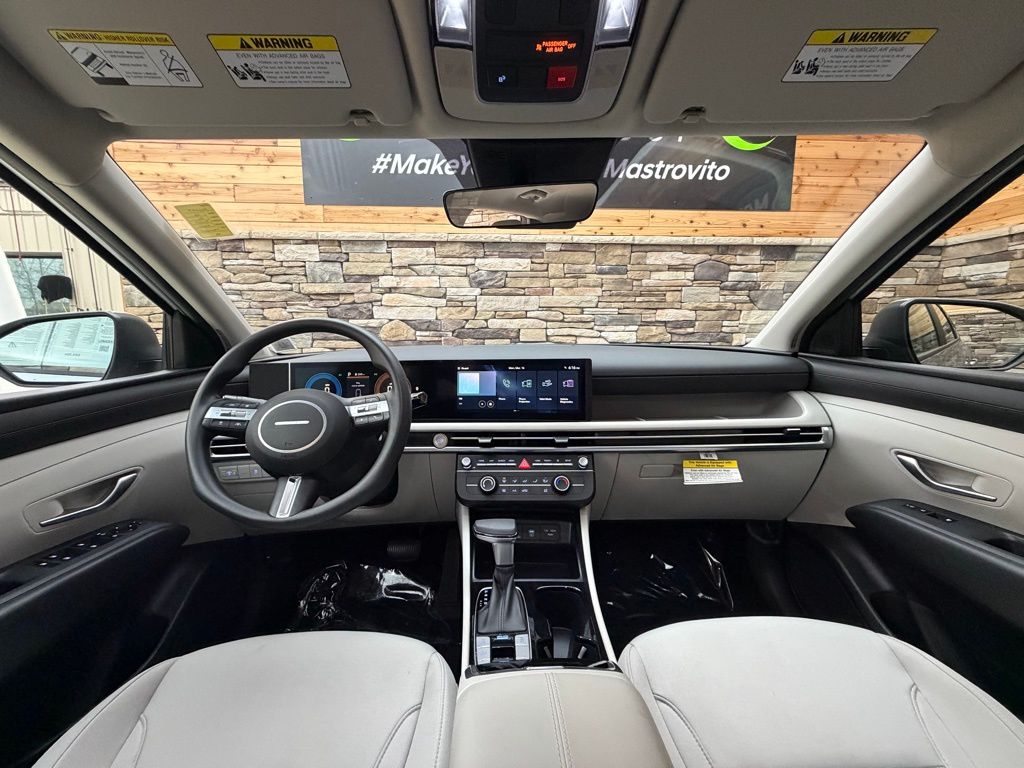2026 Hyundai Tucson SE - Photo 17