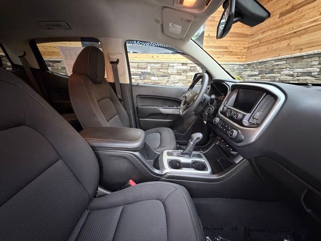 2022 Chevrolet Colorado LT - Photo 15