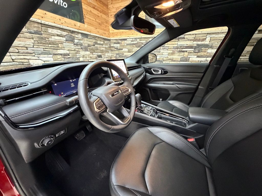 2024 Jeep Compass Limited - Photo 10
