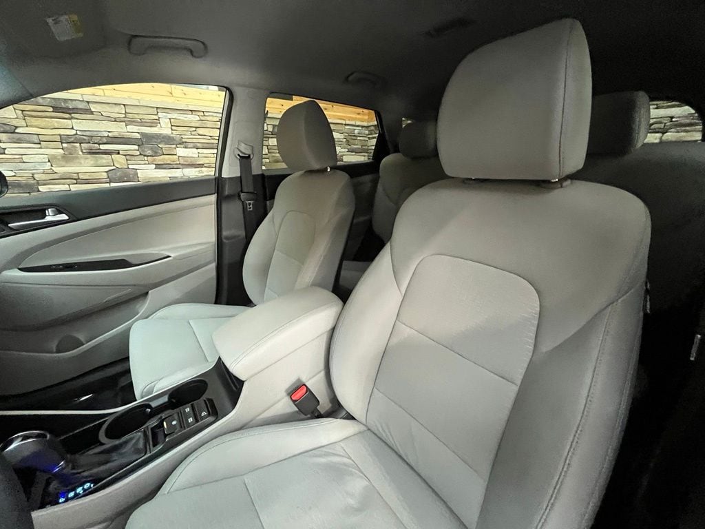 2020 Hyundai Tucson SE - Photo 25