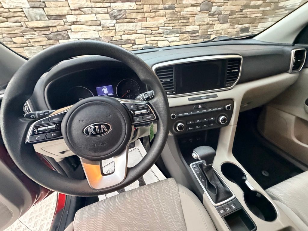 2020 Kia Sportage LX - Photo 19