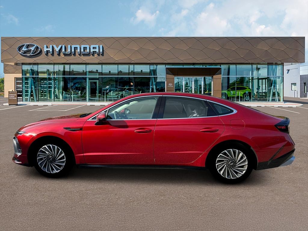 New 2026 Hyundai Sonata Hybrid SEL Sedan
