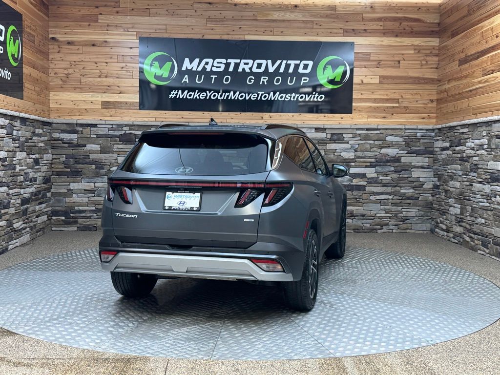 2025 Hyundai Tucson Limited - Photo 12