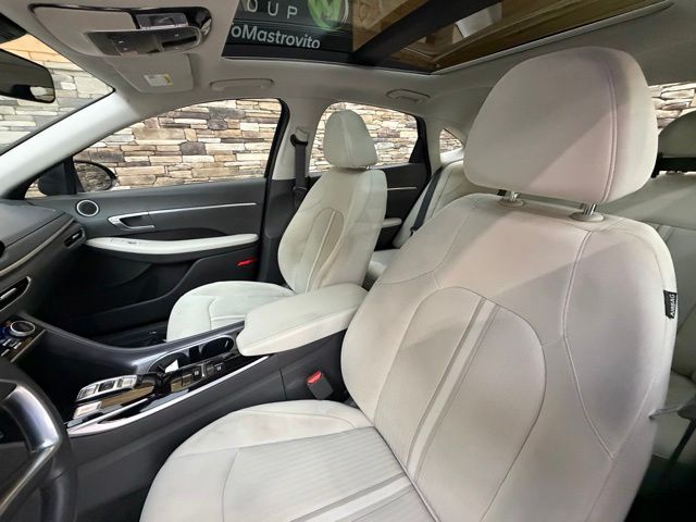 2023 Hyundai Sonata SEL - Photo 12