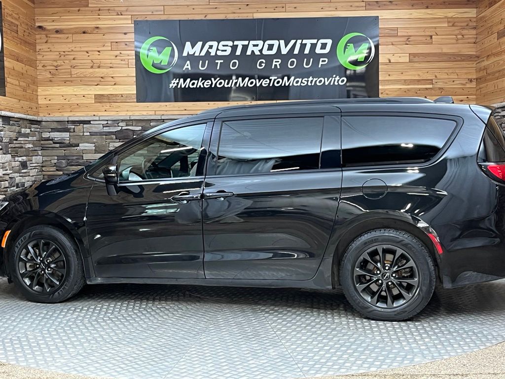 2022 Chrysler Pacifica Touring L - Photo 12