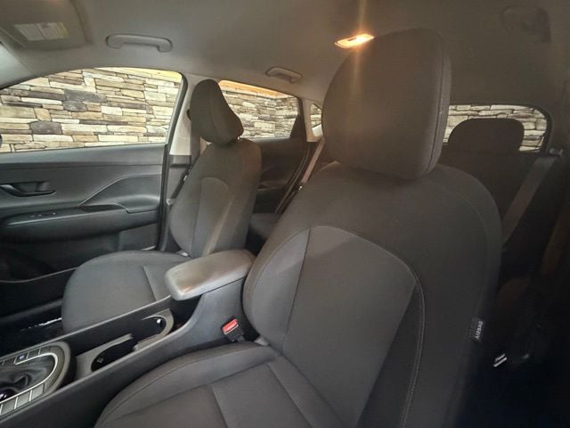 2024 Hyundai Kona SEL - Photo 14