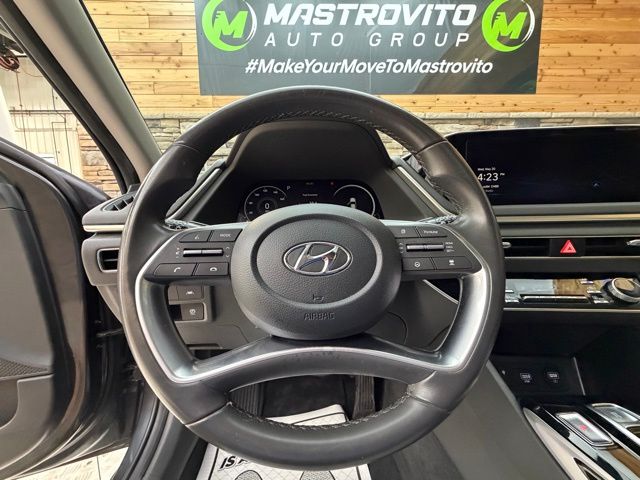 2023 Hyundai Sonata SEL - Photo 17