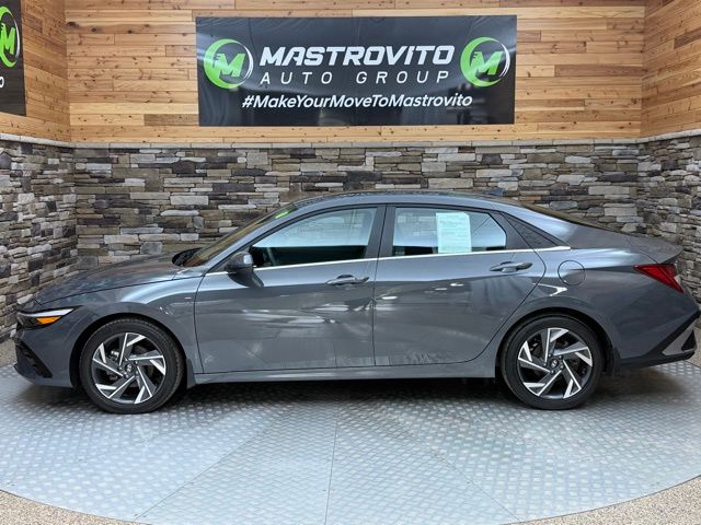 2024 Hyundai Elantra SEL - Photo 6