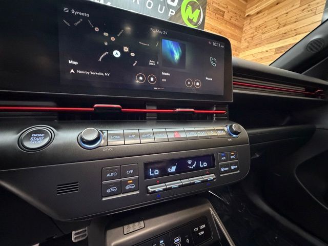 2024 Hyundai Kona N Line - Photo 18