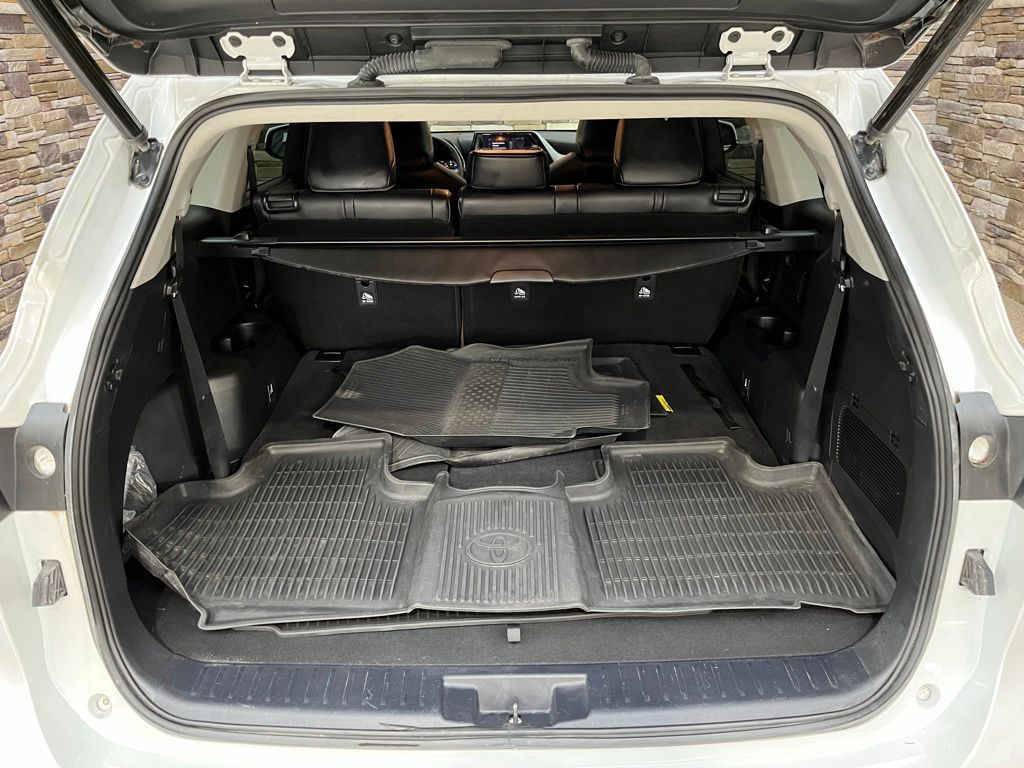 2023 Toyota Highlander XLE - Photo 46