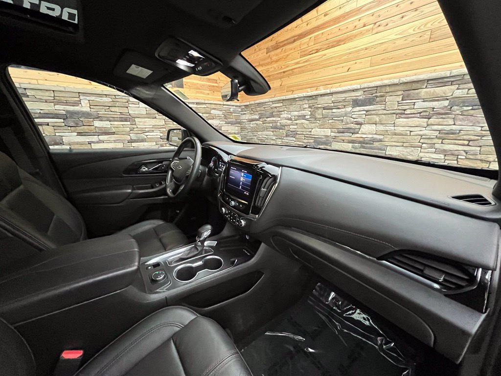 2023 Chevrolet Traverse RS - Photo 24