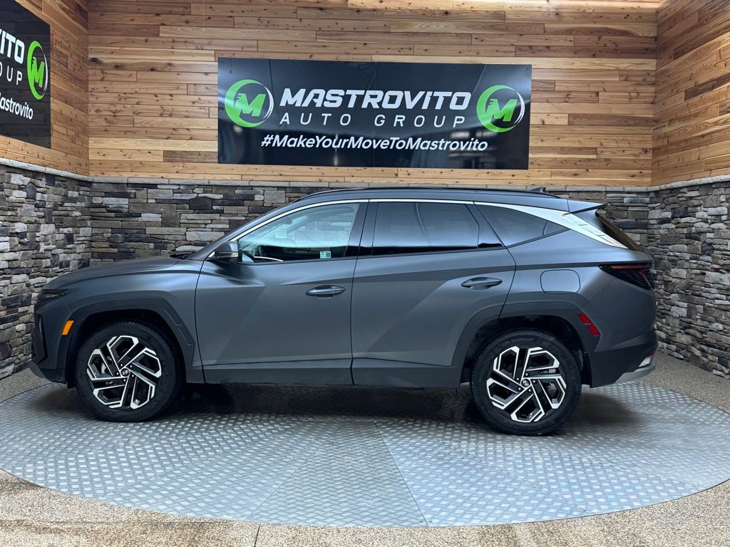 2025 Hyundai Tucson Limited - Photo 9