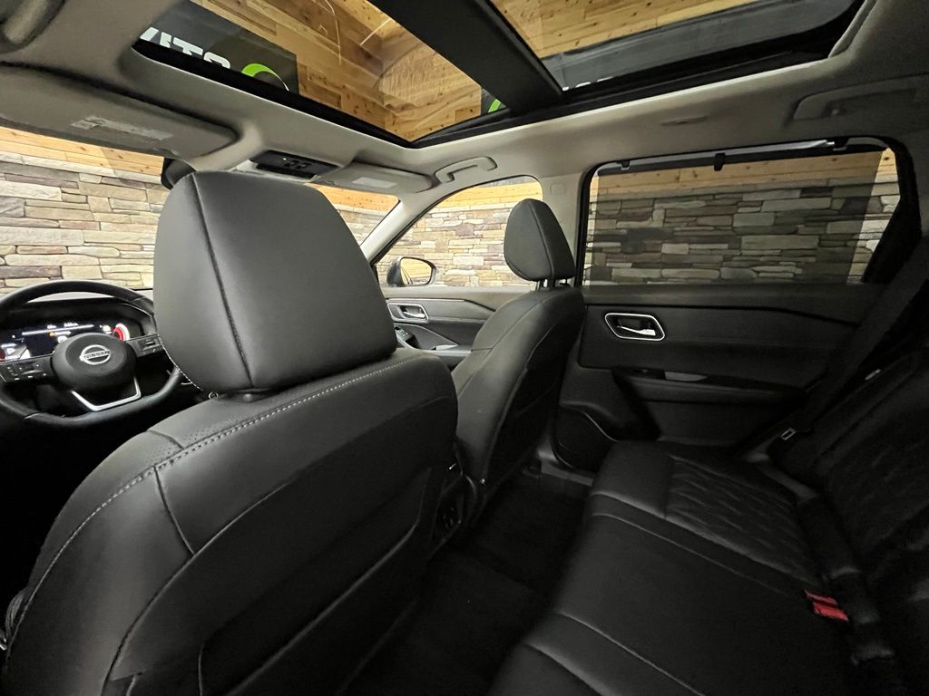 2021 Nissan Rogue Platinum - Photo 45