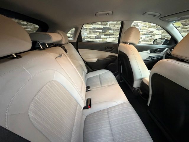 2023 Hyundai Kona SEL - Photo 29