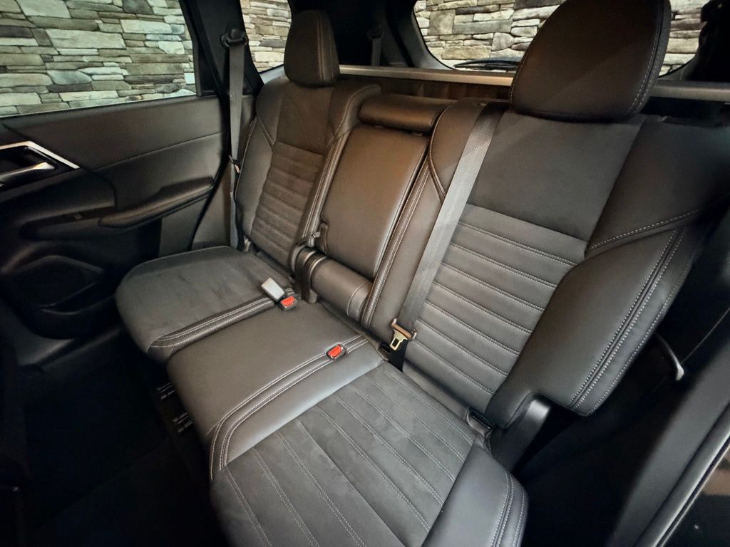 2023 Mitsubishi Outlander SE - Photo 27