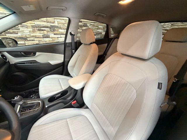 2023 Hyundai Kona SEL - Photo 14