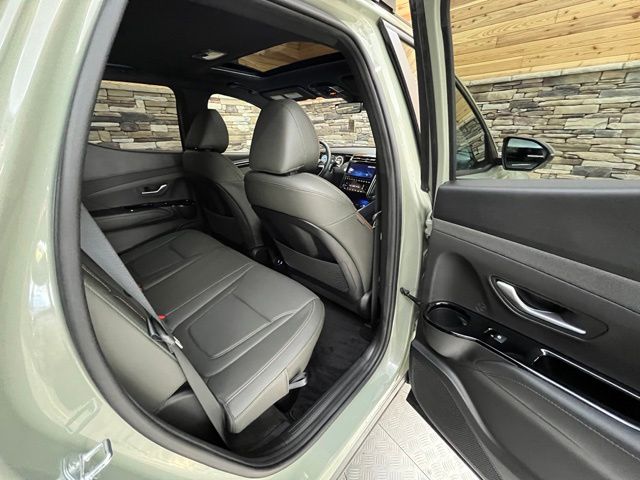 2023 Hyundai Santa Cruz Limited - Photo 37