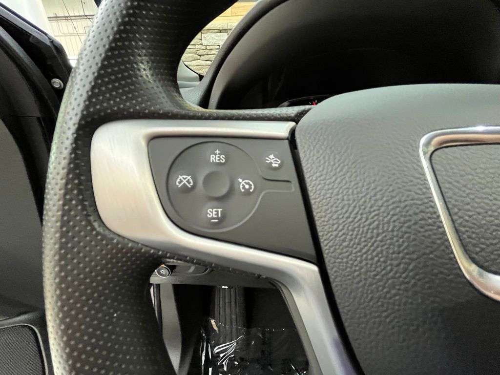 2023 GMC Terrain SLE - Photo 19