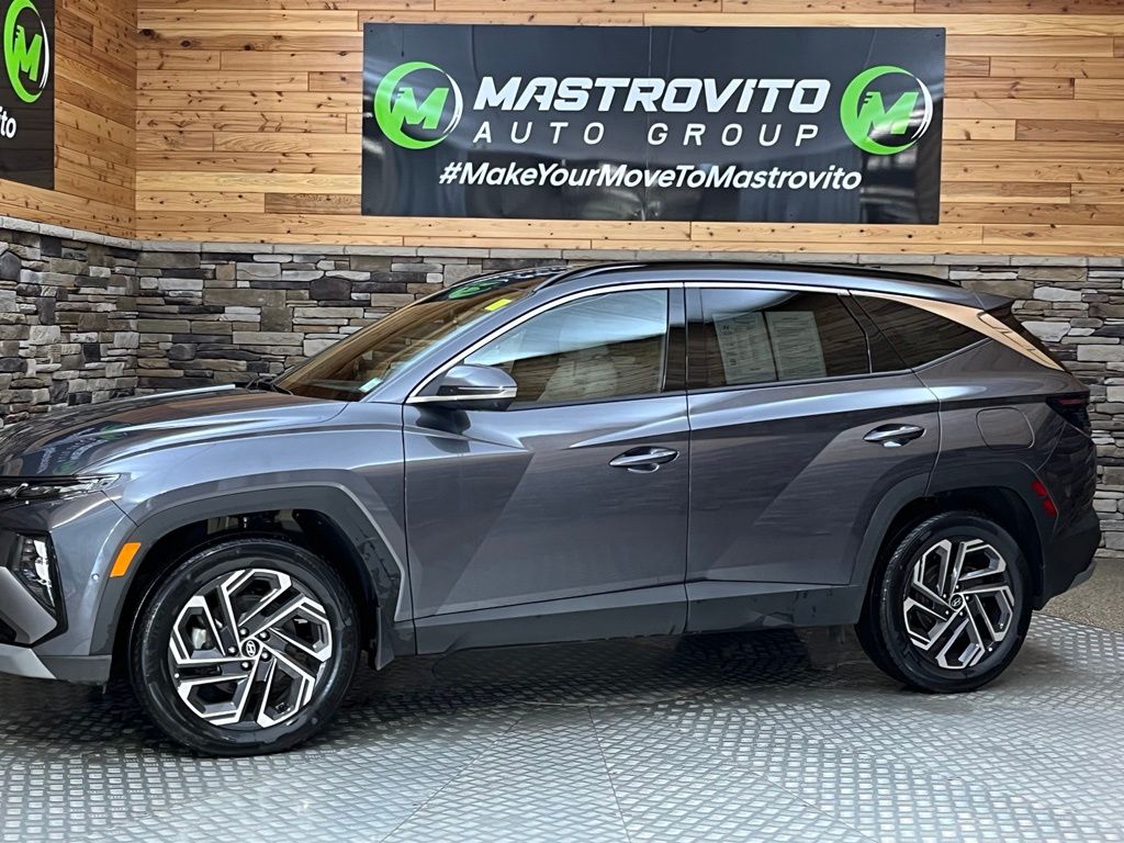 2025 Hyundai Tucson Limited - Photo 10