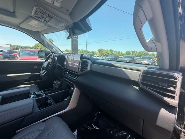 2023 Toyota Tundra Limited - Photo 13