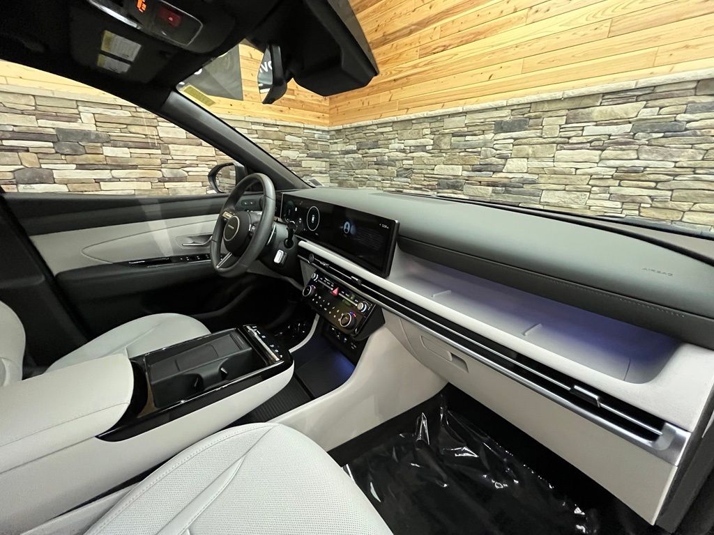 2025 Hyundai Tucson Limited - Photo 27