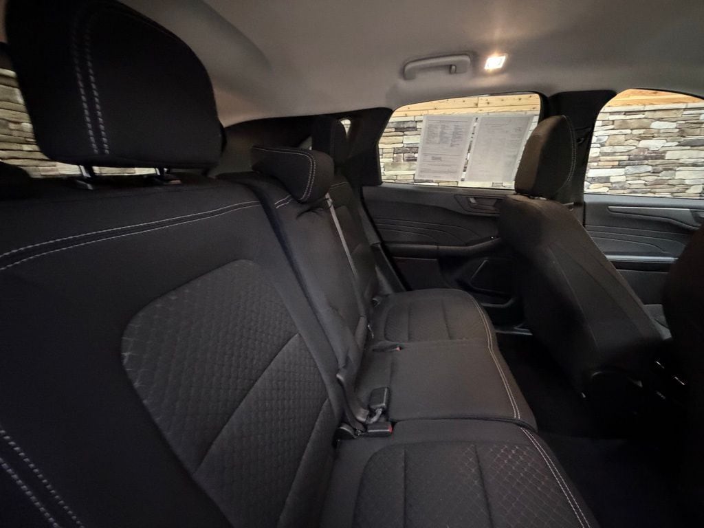2023 Ford Escape Active - Photo 32