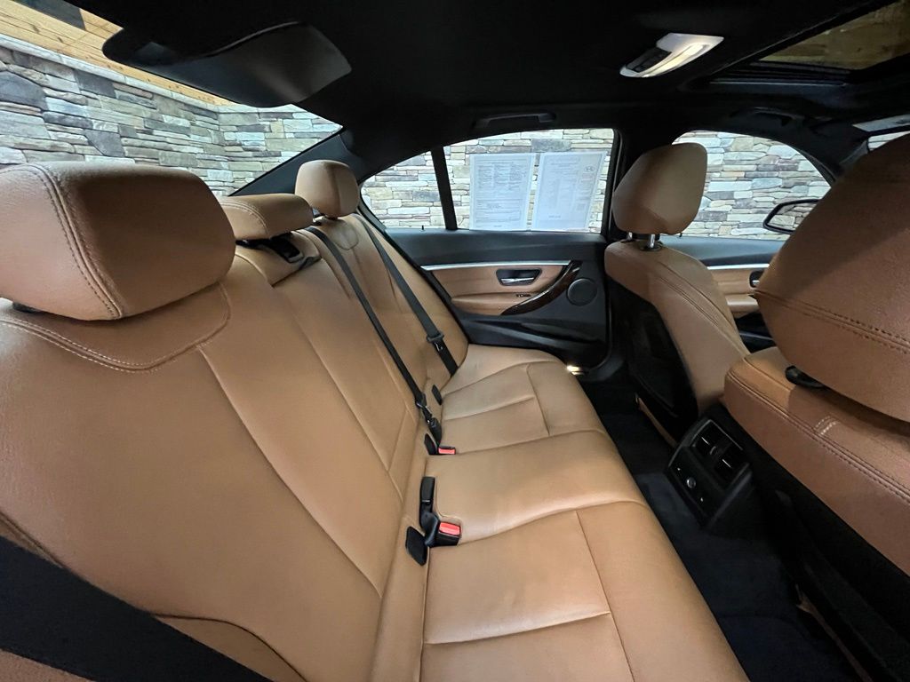 2016 BMW 3 Series 328i - Photo 47