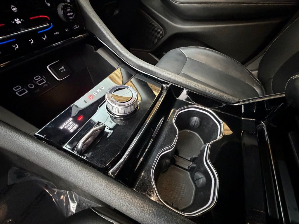 2023 Jeep Grand Cherokee Limited - Photo 19