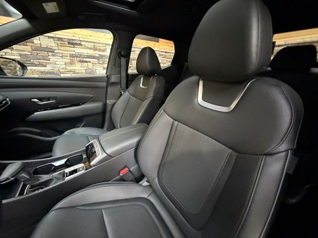 2026 Hyundai Santa Cruz Limited - Photo 14