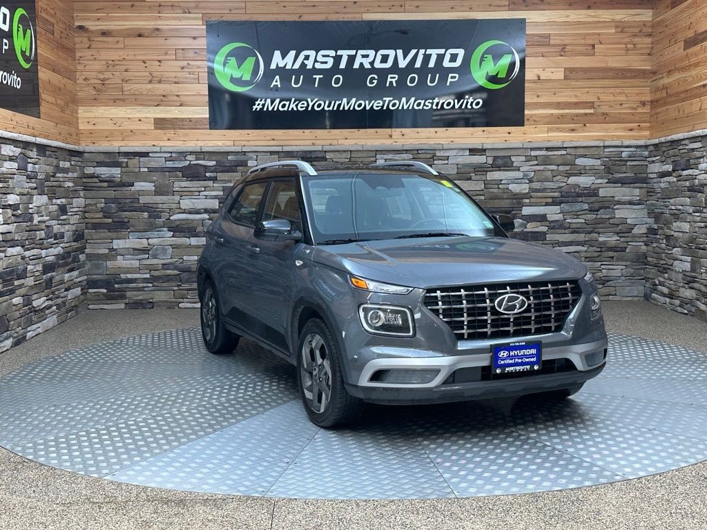Certified 2024 Hyundai Venue Limited SUV