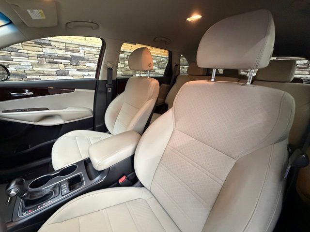 2018 Kia Sorento LX - Photo 12
