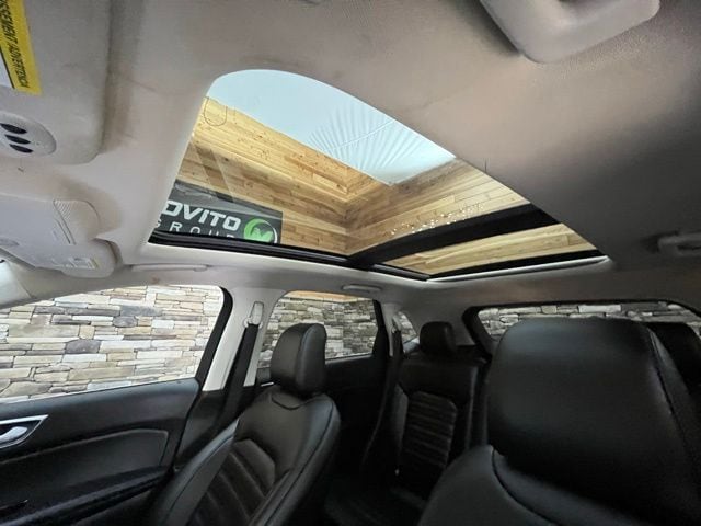 2020 Ford Edge SEL - Photo 30