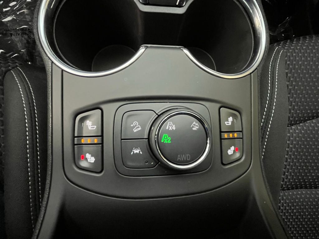 2023 GMC Terrain SLE - Photo 27