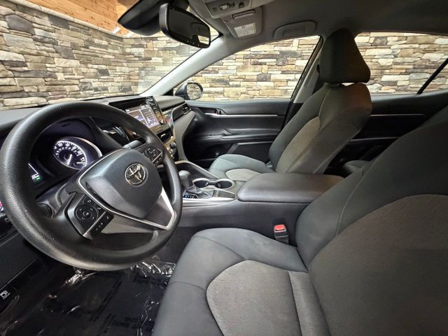 2022 Toyota Camry LE - Photo 13