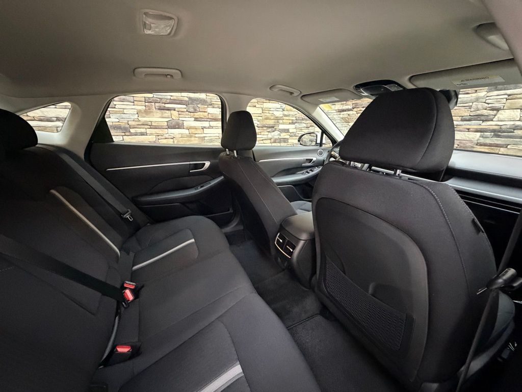 2025 Hyundai Sonata Hybrid SEL - Photo 27