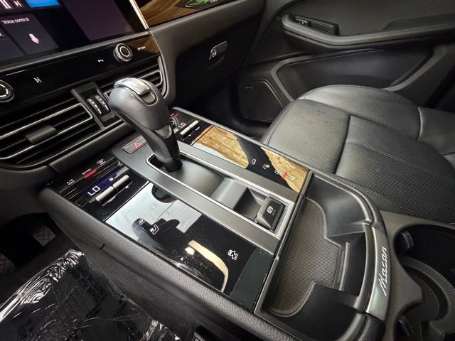 2023 Porsche Macan Base - Photo 19
