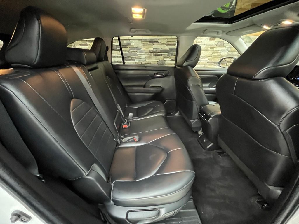 2023 Toyota Highlander XLE - Photo 40