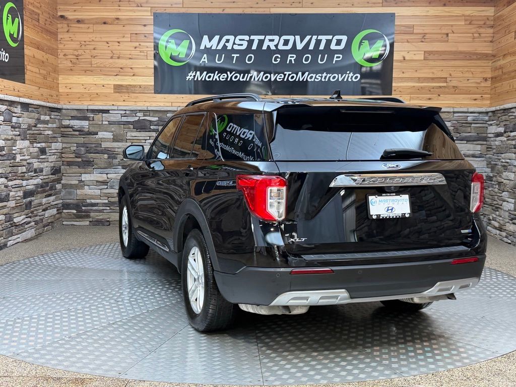 2020 Ford Explorer XLT - Photo 16