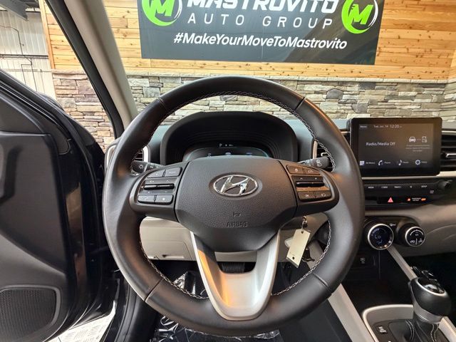 2023 Hyundai Venue SEL - Photo 20